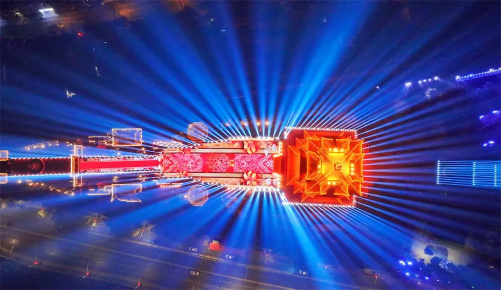 歐瑪燈光傾情助陣 2025央視春節(jié)聯(lián)歡晚會（武漢分會場）